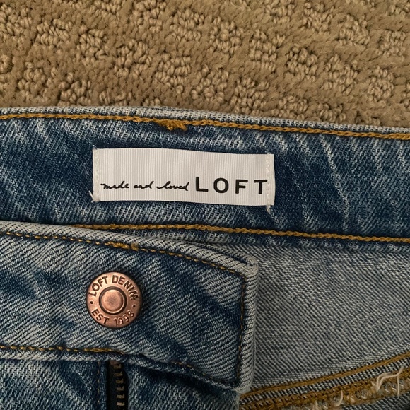 Fresh Cut High Rise Straight Jeans in Light Vintage Wash - Picture 5 of 6